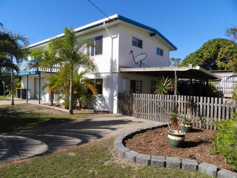 25 Katandra Street, Boyne Island QLD 4680