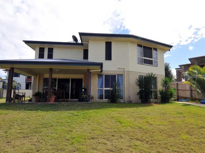 15 Michael Court, Boyne Island QLD 4680