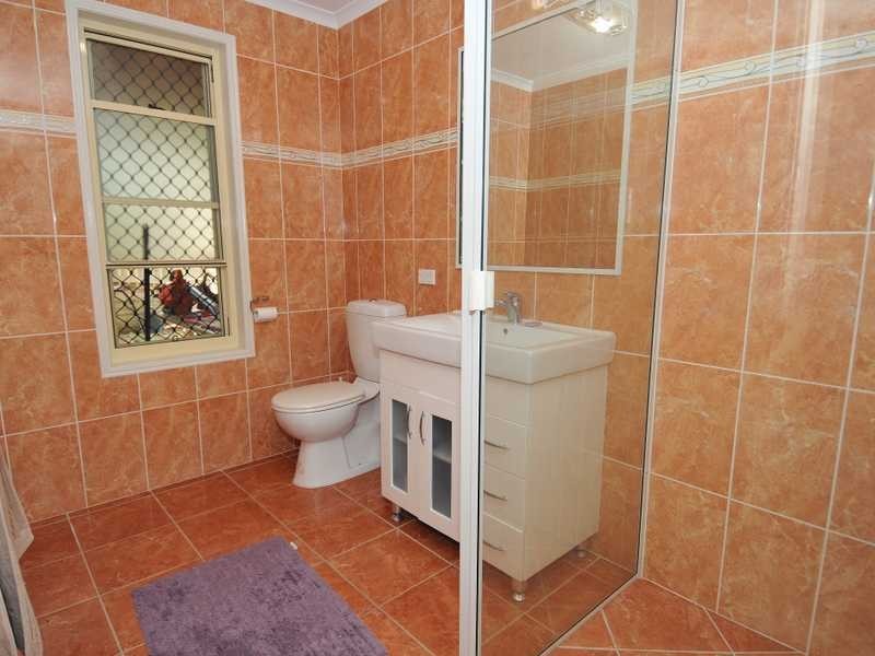 15 Michael Court, Boyne Island QLD 4680