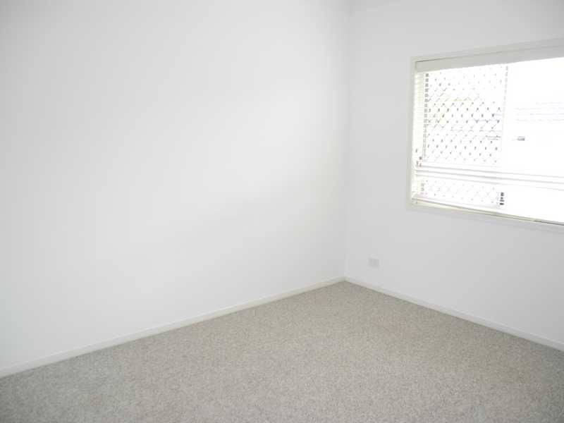 1 Viewpoint Way, New Auckland QLD 4680