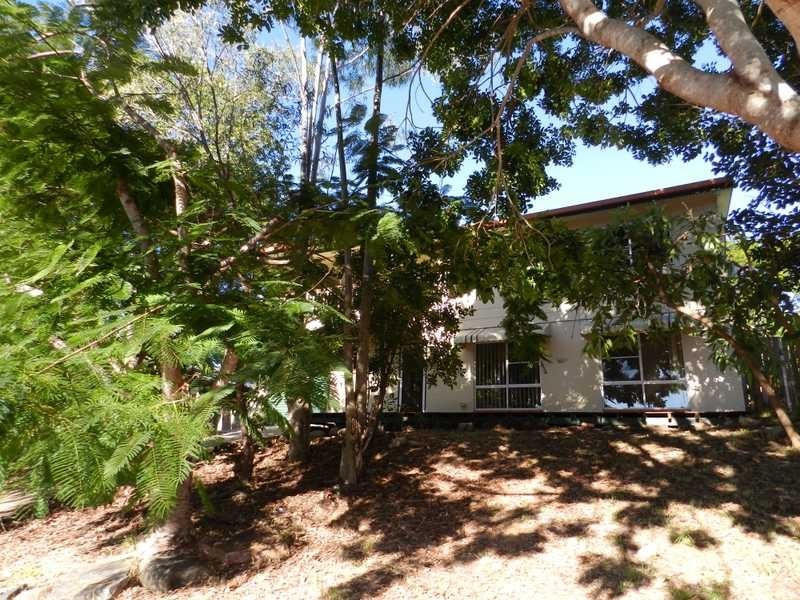 9 Brin Street, Boyne Island QLD 4680