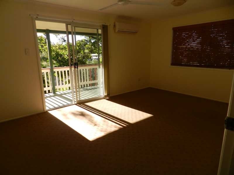 9 Brin Street, Boyne Island QLD 4680