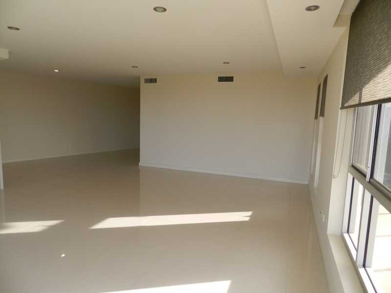 13/2 The Promenade, Boyne Island QLD 4680