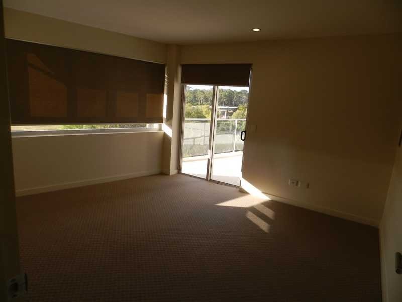 13/2 The Promenade, Boyne Island QLD 4680