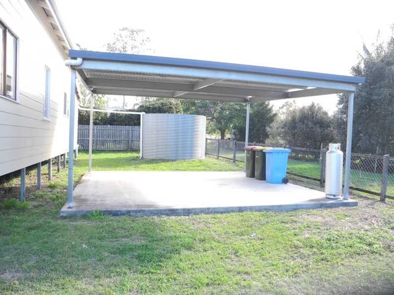 15 Wadeleigh Street, Bororen QLD 4678