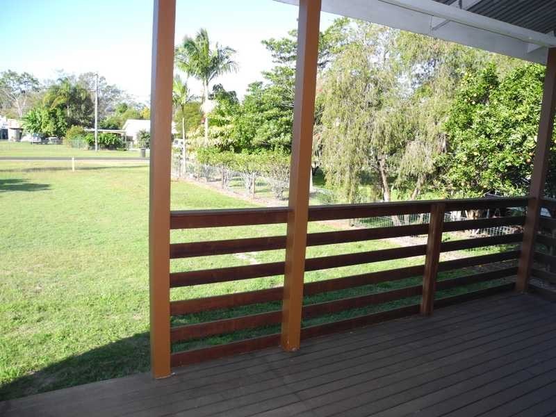 15 Wadeleigh Street, Bororen QLD 4678