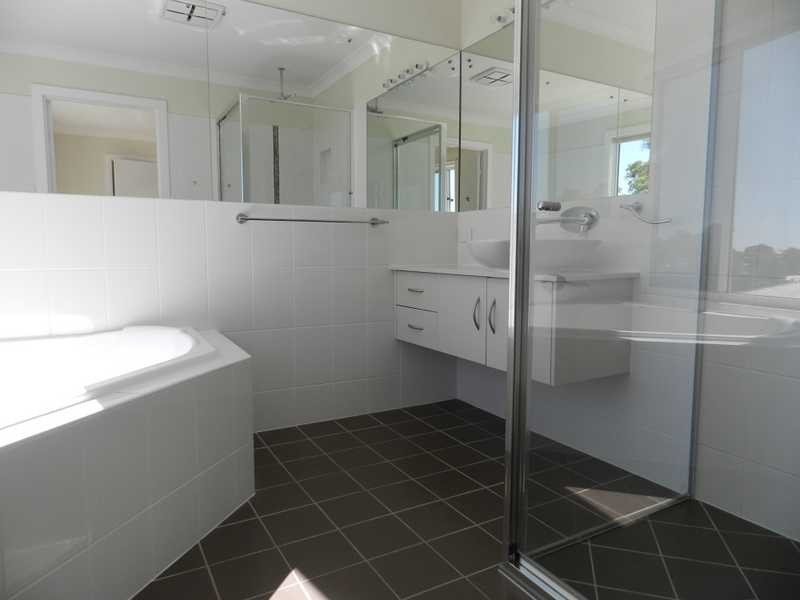 3/30 Beach Avenue, Tannum Sands QLD 4680