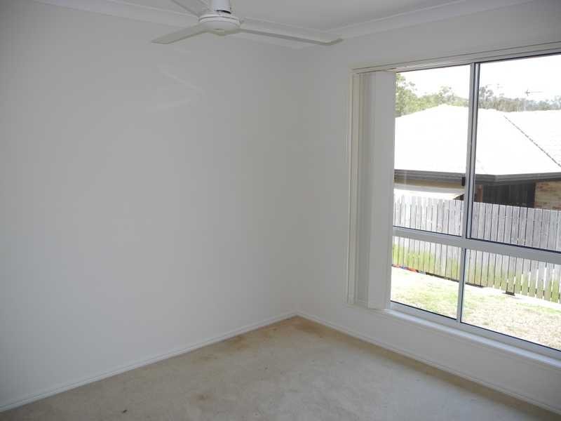 14 Richard Street, Boyne Island QLD 4680