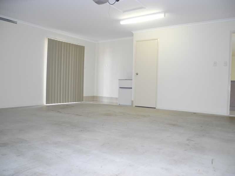 21 Surita Court, Boyne Island QLD 4680