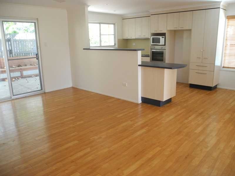 1 Cressey Court, Tannum Sands QLD 4680