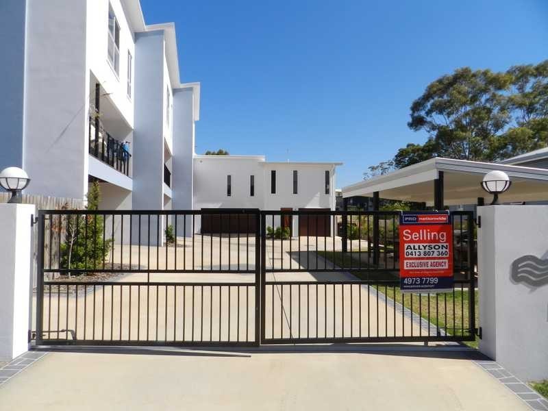 2/30 Beach Avenue, Tannum Sands QLD 4680
