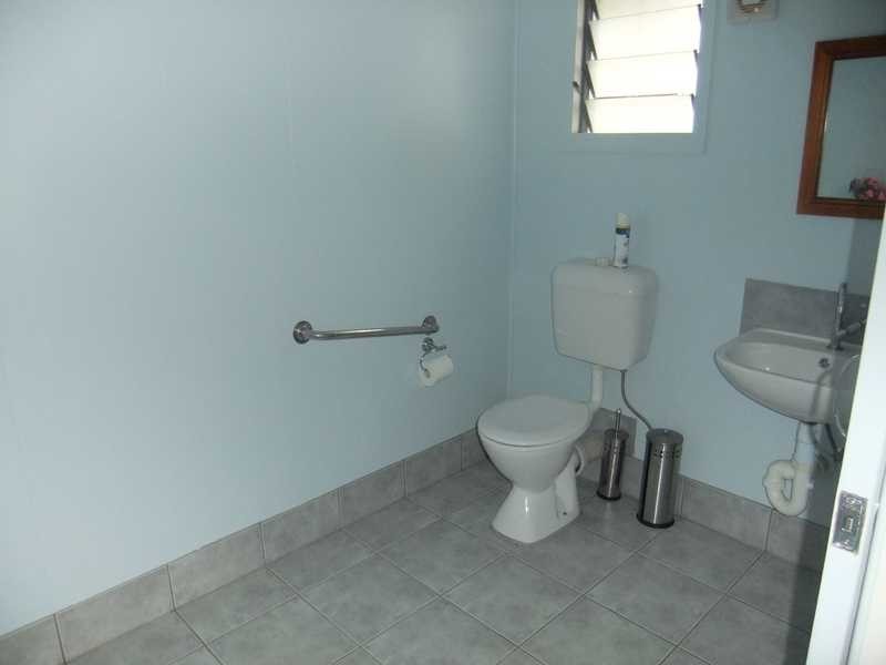 15 Dougall, Bororen QLD 4678