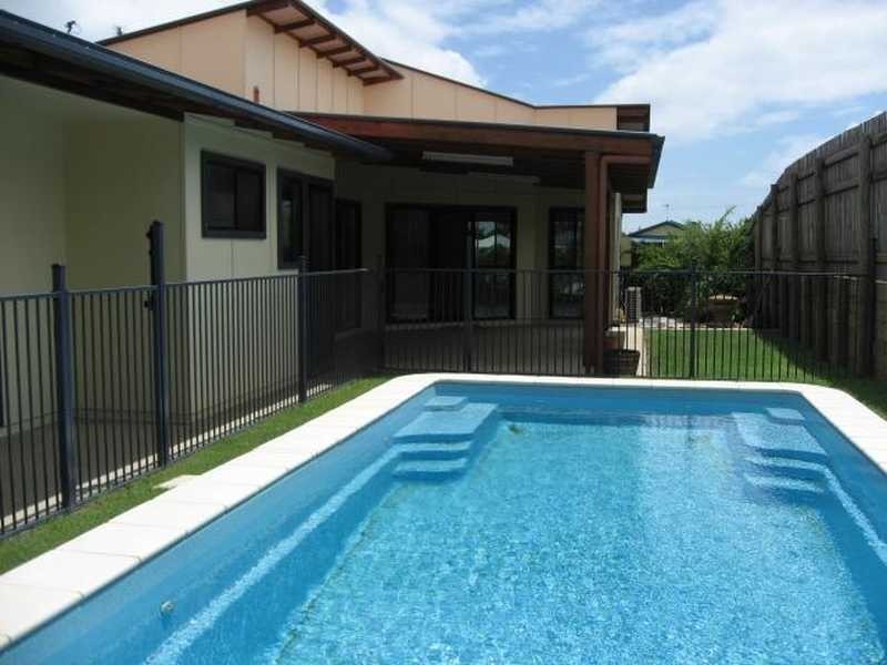 12 Longreach Court, Tannum Sands QLD 4680