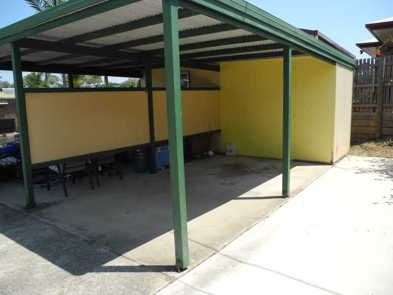 2/8 Latrobe Street, Tannum Sands QLD 4680