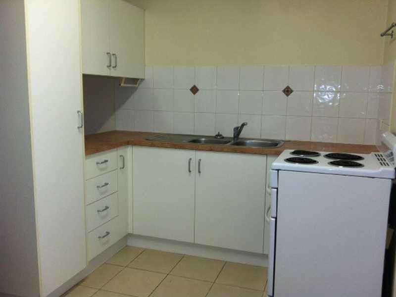 2/14 McCann Street, South Gladstone QLD 4680
