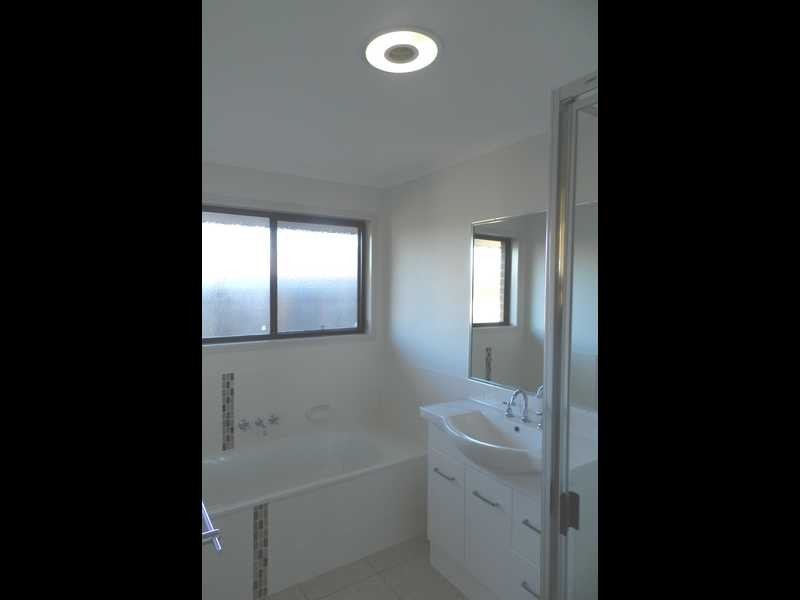 18 Surita Court, Boyne Island QLD 4680