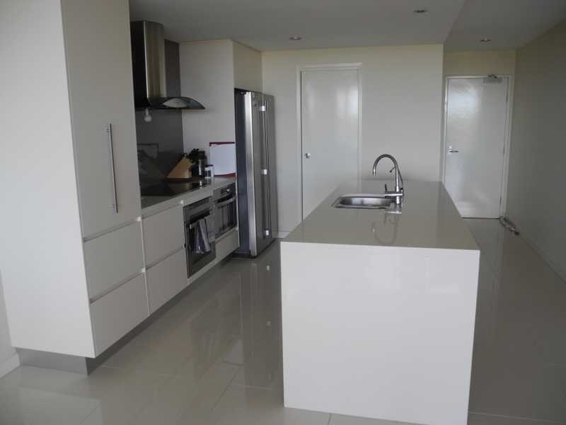 17/2 The Promenade, Boyne Island QLD 4680