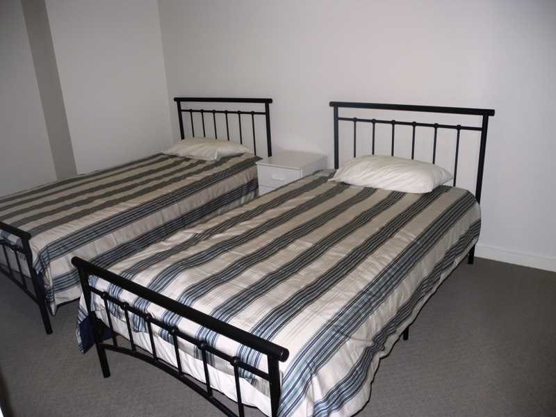 17/2 The Promenade, Boyne Island QLD 4680