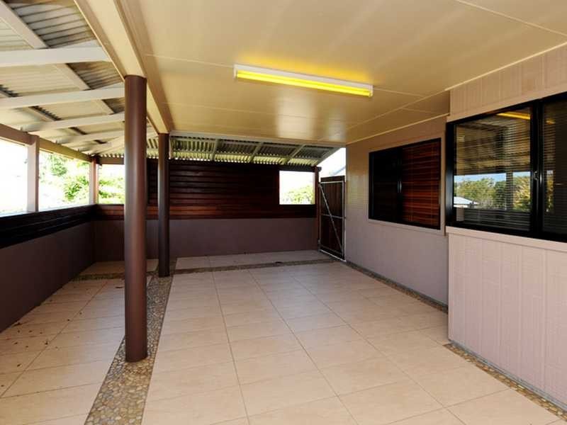 33 Pryde Street, Tannum Sands QLD 4680