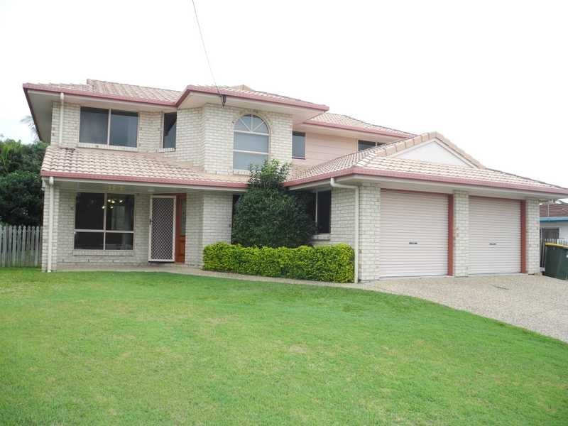 11 Wyndham Avenue, Boyne Island QLD 4680