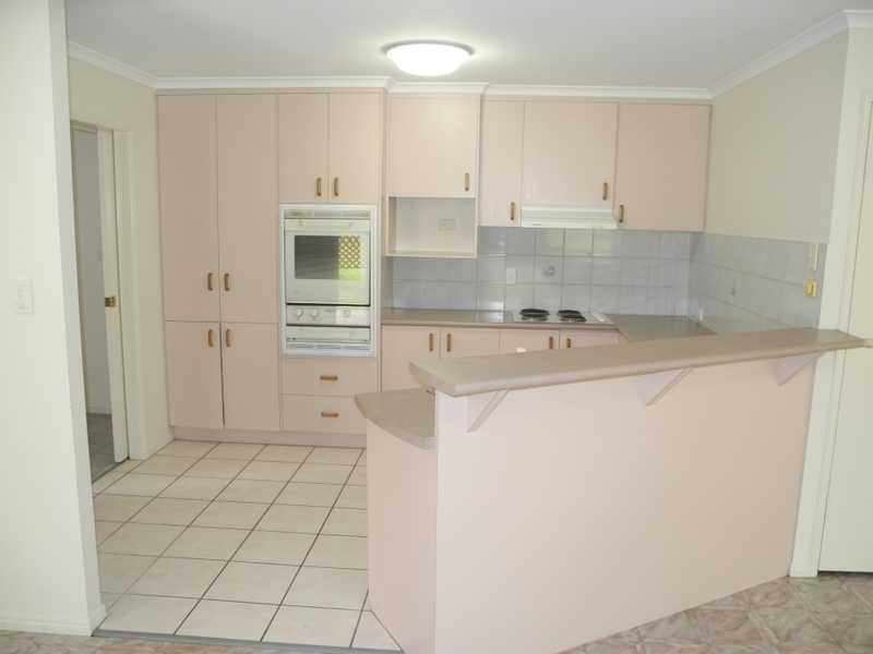 11 Wyndham Avenue, Boyne Island QLD 4680