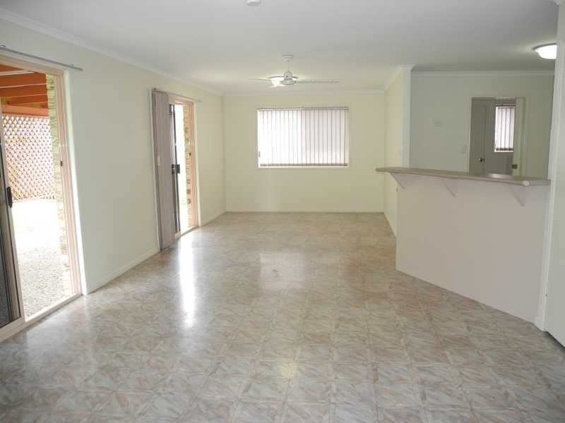 11 Wyndham Avenue, Boyne Island QLD 4680