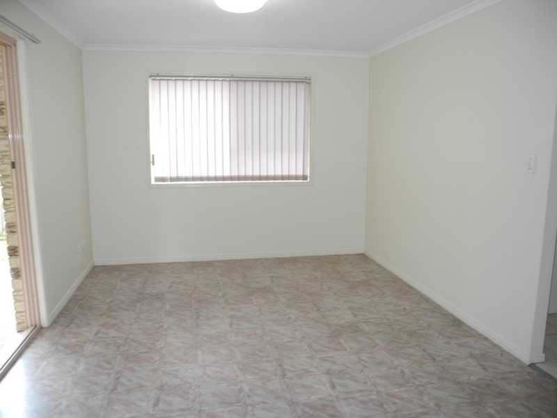 11 Wyndham Avenue, Boyne Island QLD 4680