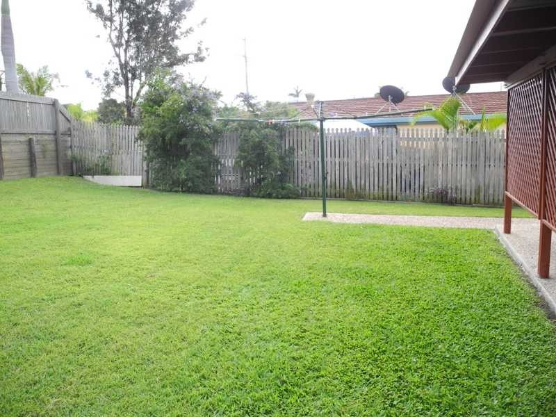 11 Wyndham Avenue, Boyne Island QLD 4680