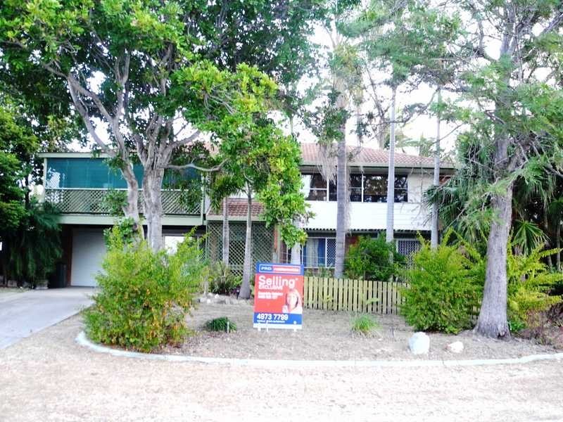 2 Amaroo Street, Boyne Island QLD 4680