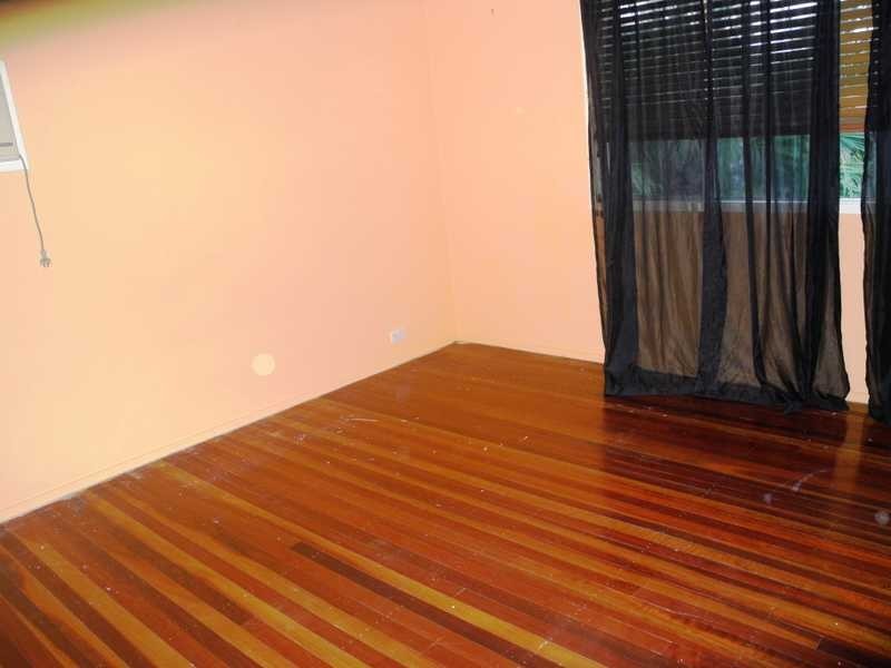 2 Amaroo Street, Boyne Island QLD 4680