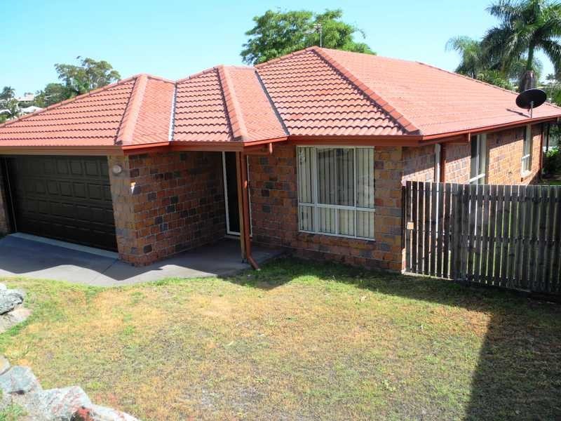 14 Richard Street, Boyne Island QLD 4680