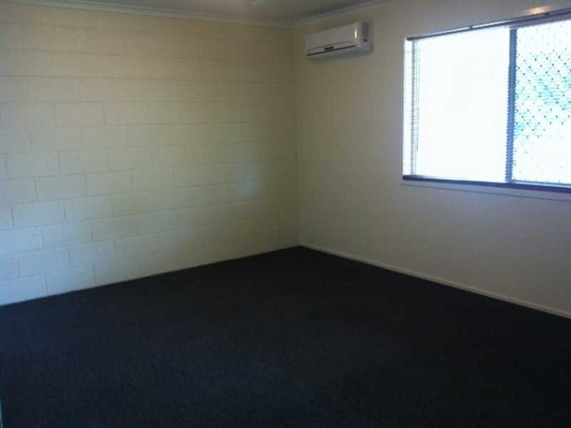 2/14 McCann Street, South Gladstone QLD 4680