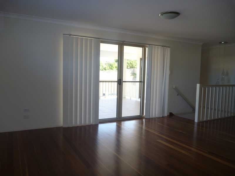 6B Jenny Lind Court, Boyne Island QLD 4680