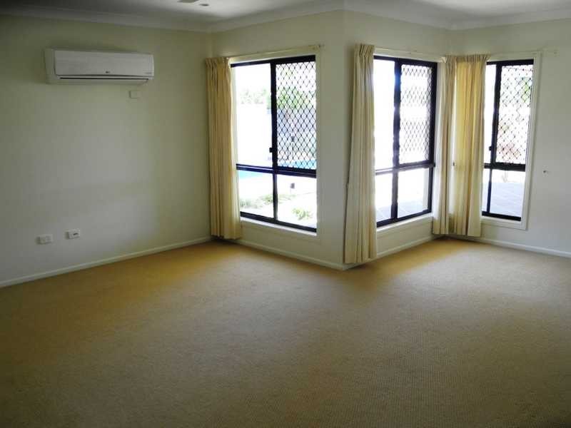 6 Riverside Drive, Tannum Sands QLD 4680