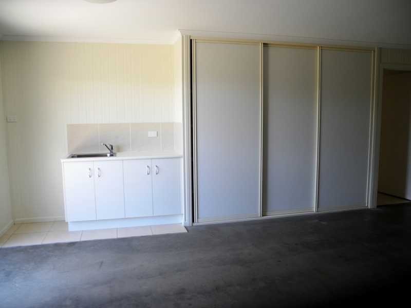 6 Riverside Drive, Tannum Sands QLD 4680