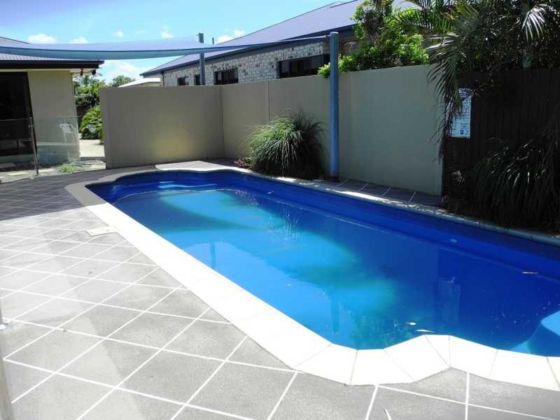 6 Riverside Drive, Tannum Sands QLD 4680