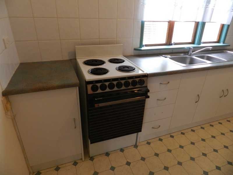 24 Pacific Avenue, Tannum Sands QLD 4680