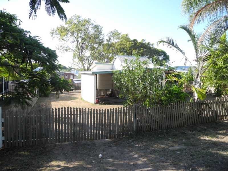 24 Pacific Avenue, Tannum Sands QLD 4680