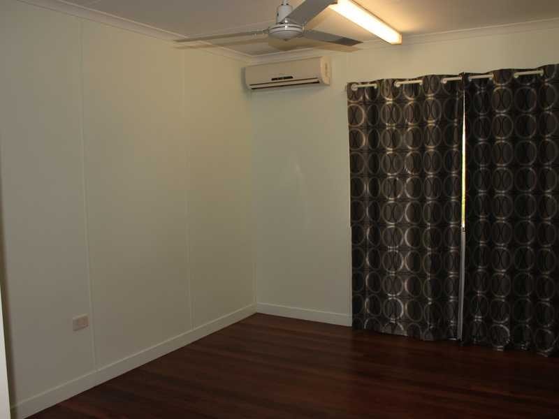 39 Amaroo Street, Boyne Island QLD 4680