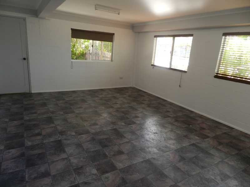 25 Katandra Street, Boyne Island QLD 4680