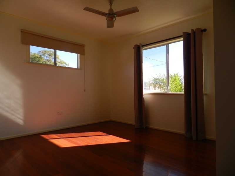 25 Katandra Street, Boyne Island QLD 4680