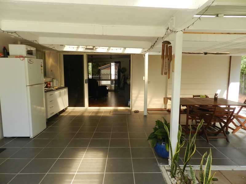 42 Langdon Street, Tannum Sands QLD 4680