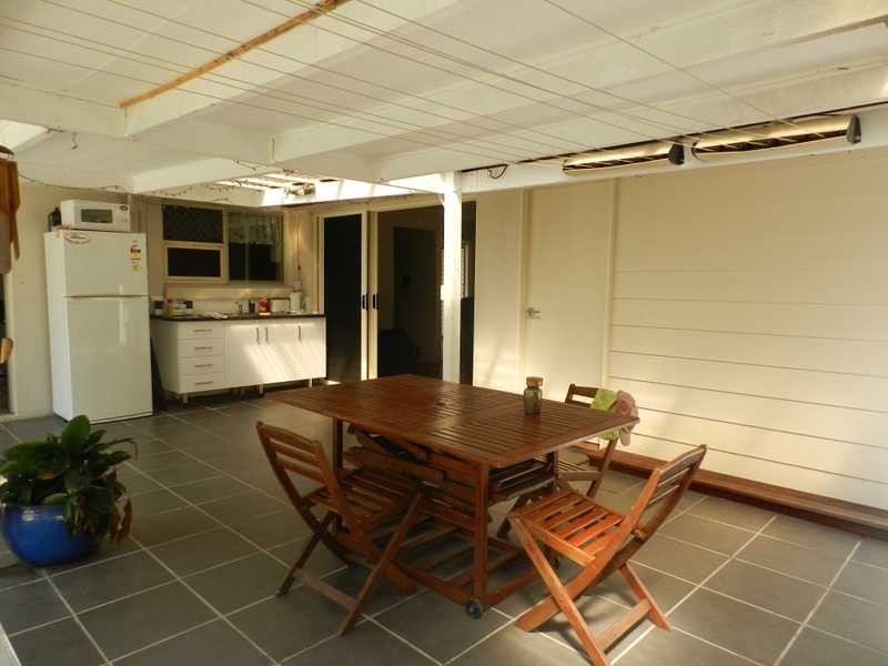 42 Langdon Street, Tannum Sands QLD 4680