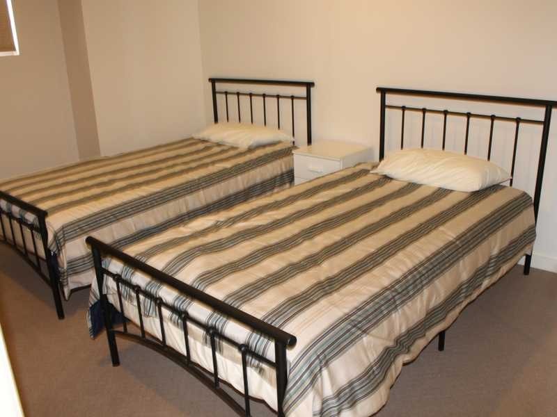 17/2 The Promenade, Boyne Island QLD 4680