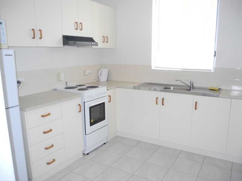 4/35 Ocean Street, Tannum Sands QLD 4680