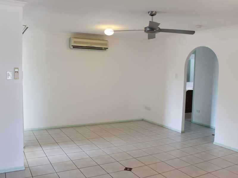 11 Cambridge Close, Tannum Sands QLD 4680