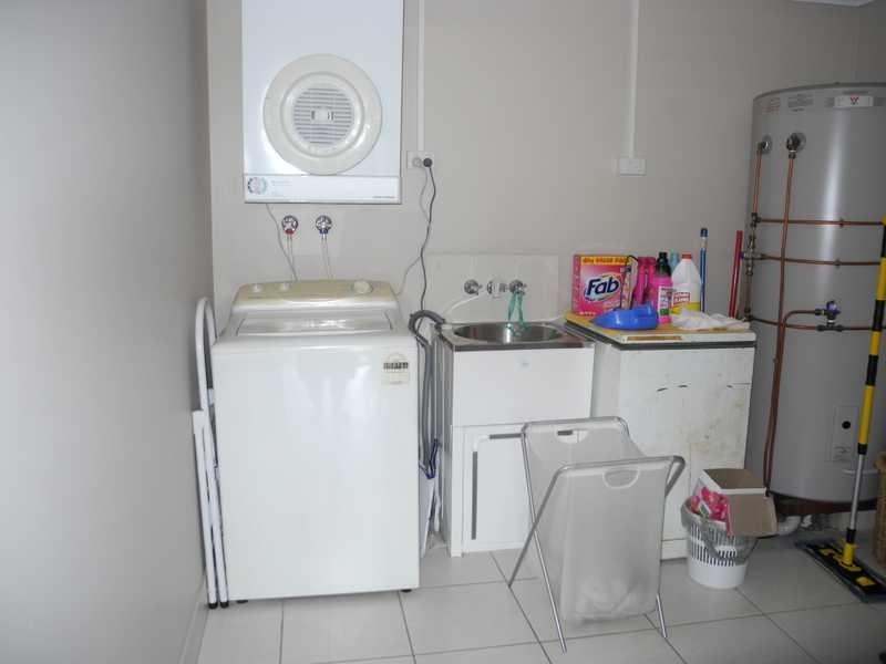 4 Sayre Crescent, Boyne Island QLD 4680