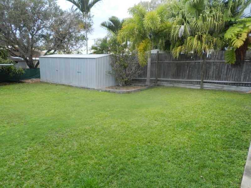 21 Amaroo Street, Boyne Island QLD 4680