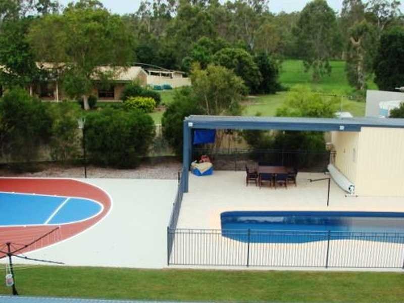 18 Barklya Court, Benaraby QLD 4680