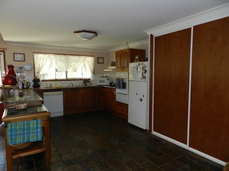 256 Rodds Bay Road, Iveragh, Tannum Sands QLD 4680